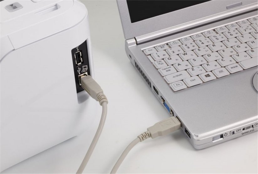 Řezací plotr Brother ScanNCut CM 300, USB, 5 druhů abecedy a 600 vestavěných designů